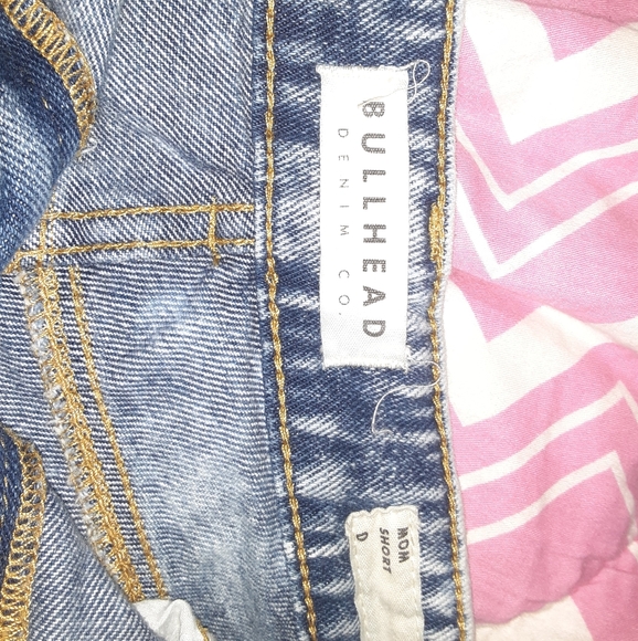 Very cute bullhead shorts - Picture 3 of 3